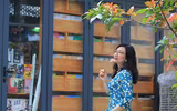 Phụ nữ Công an Hà Nội thướt tha áo dài xuống phố trong ngày 8-3